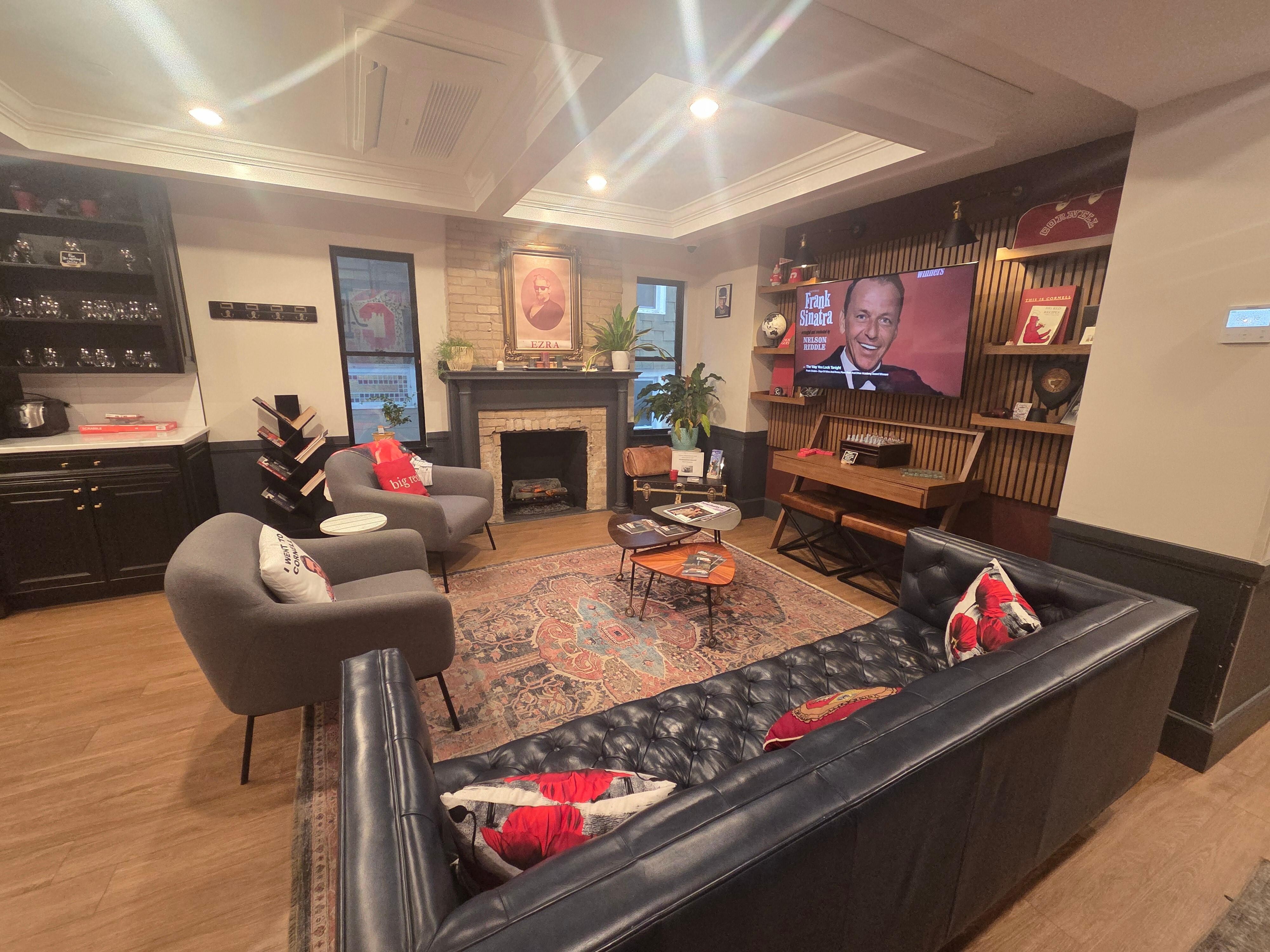 Lobby/ sitting area