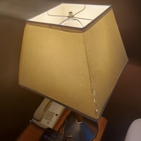 The lamps cover was kind of old.
But, it's better than the other one.