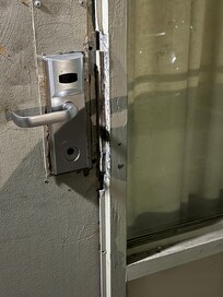 Looks like this room had been broken into before, I felt unsafe.