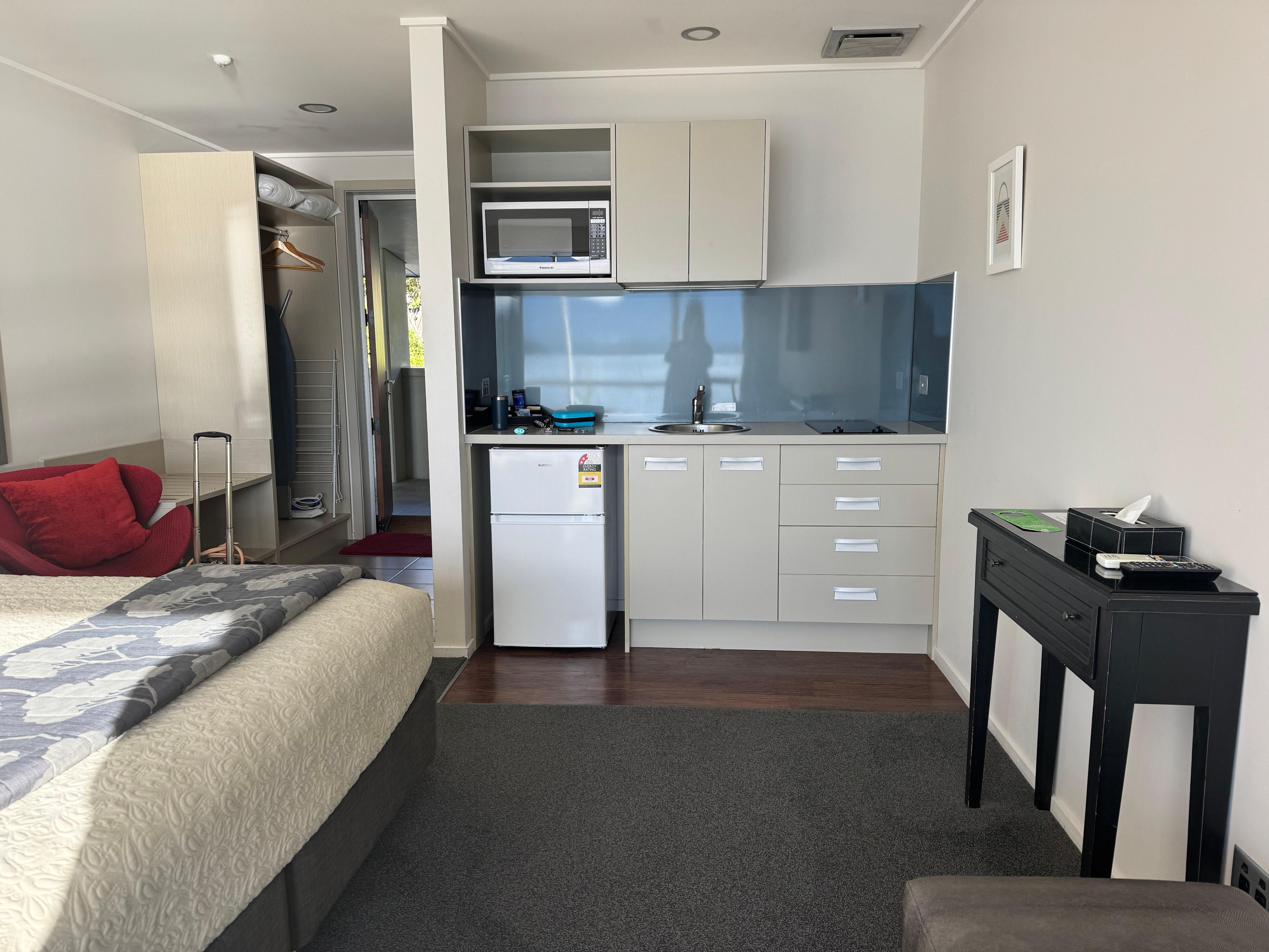 Kitchenette 