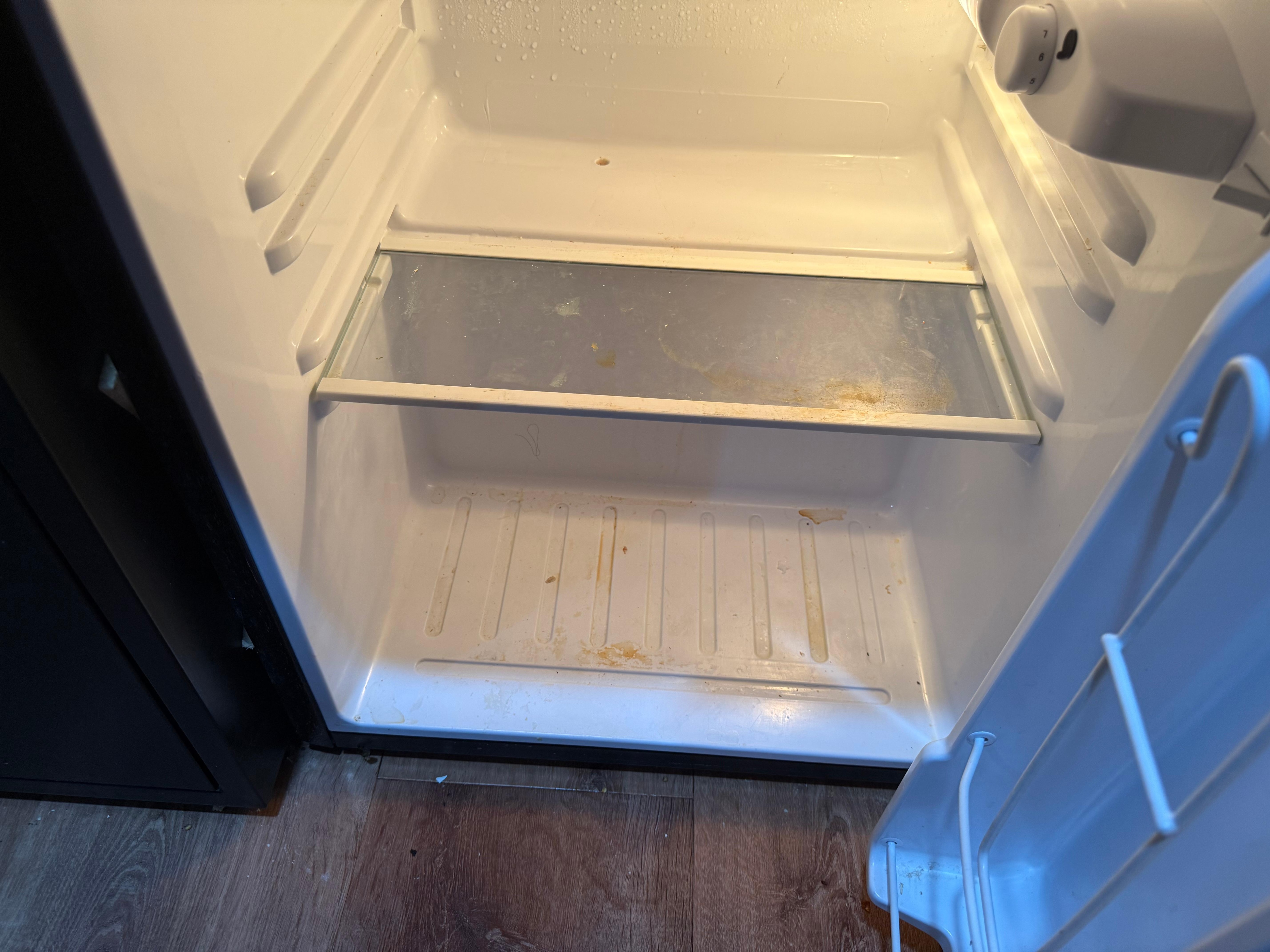 Dirty fridge 