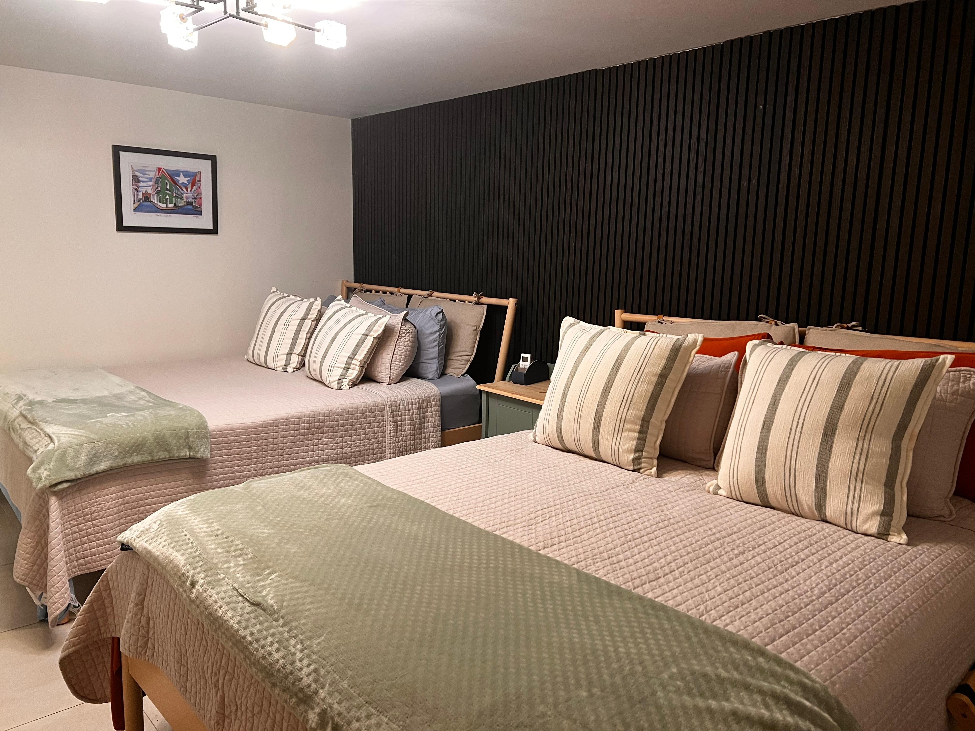 Second room with two beds and private bathroom 