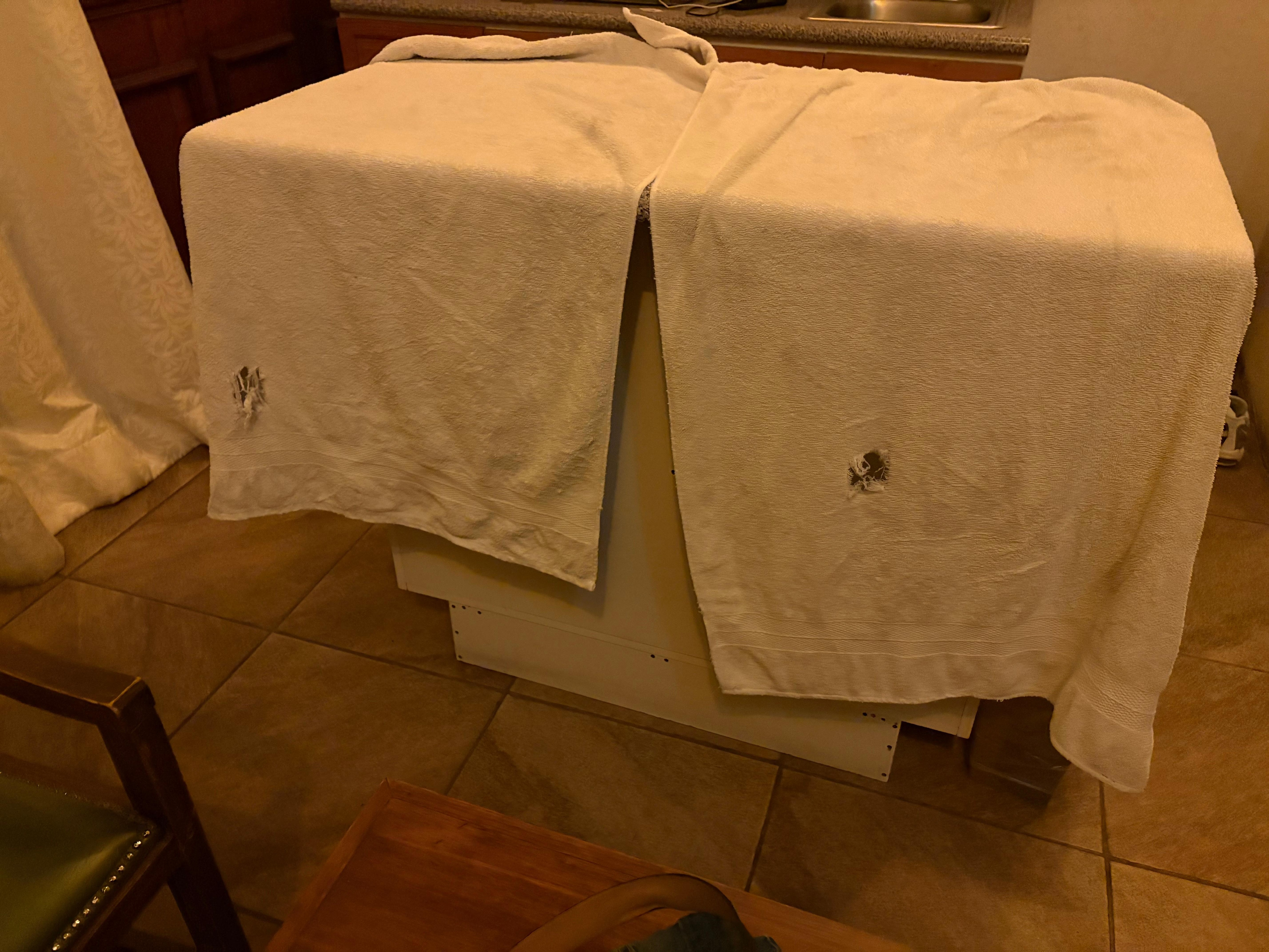 Todas sus toallas estaban Tienda’s y rotas