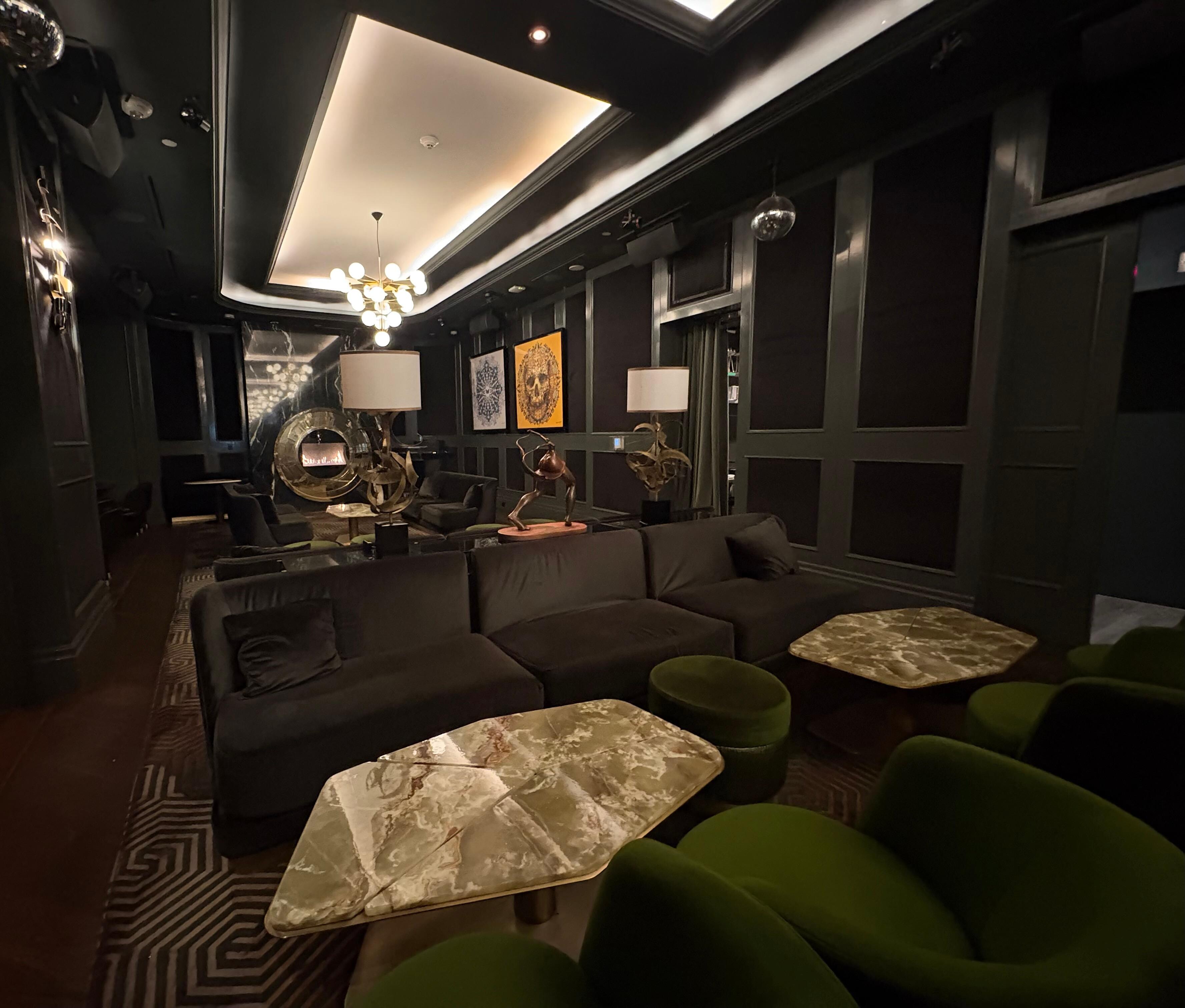 Loved the moodiness of the 1st floor lounge. 
