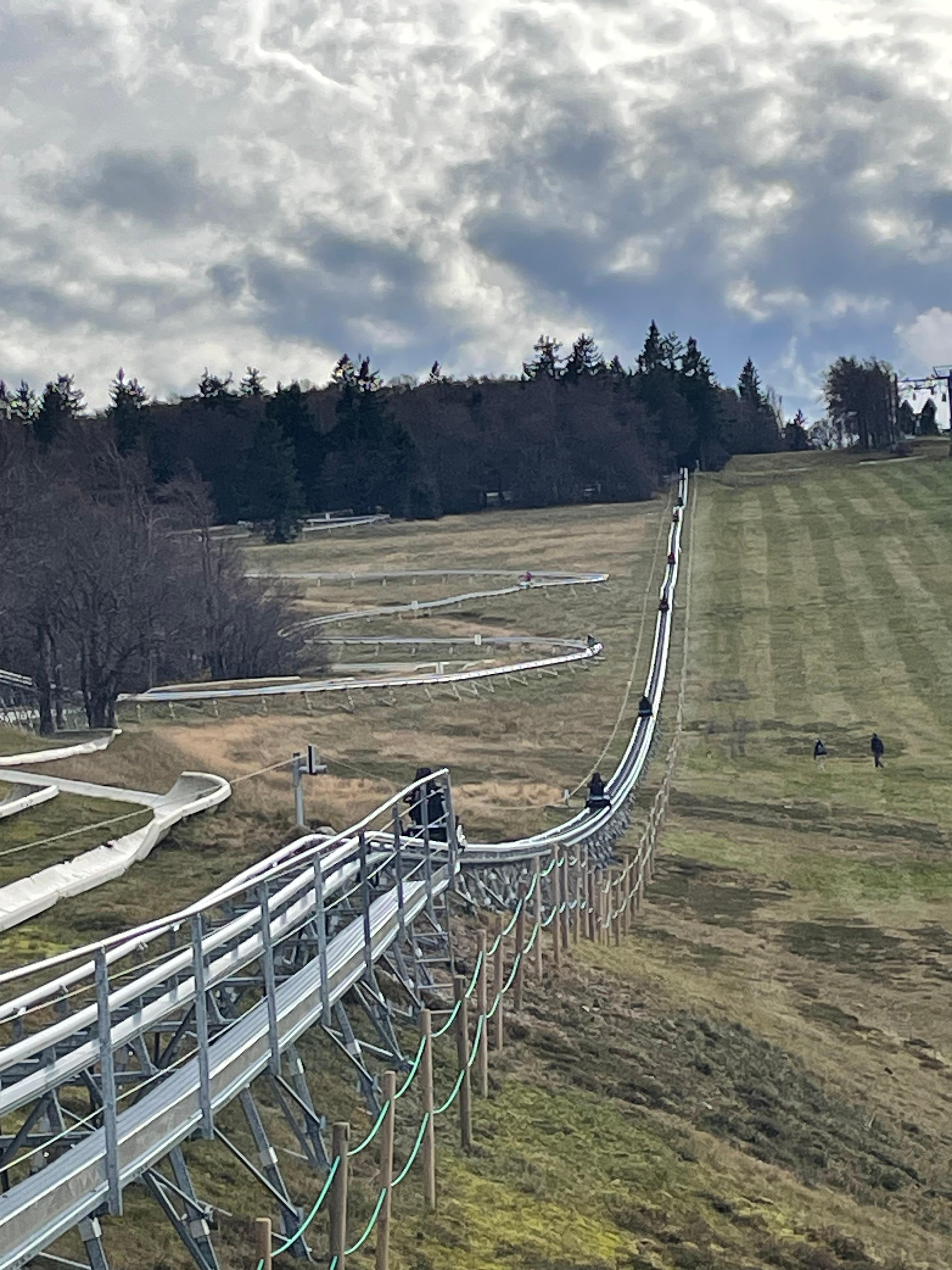 Luge sur rails à 15 min en voiture de l appartement 