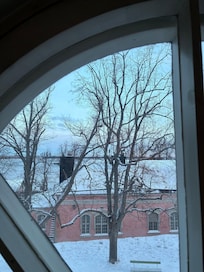 Näkymä huoneen ikkunasta