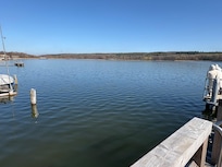 Blick auf die Hoteluferseite