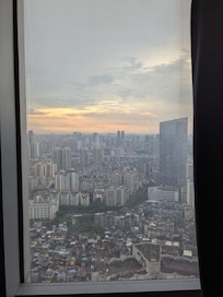 部屋は、高層階になるので展望は良いです!