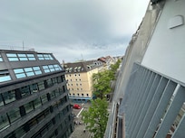 Looking south down Schillerstraße from front balcony.