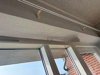 Wallpaper comes off