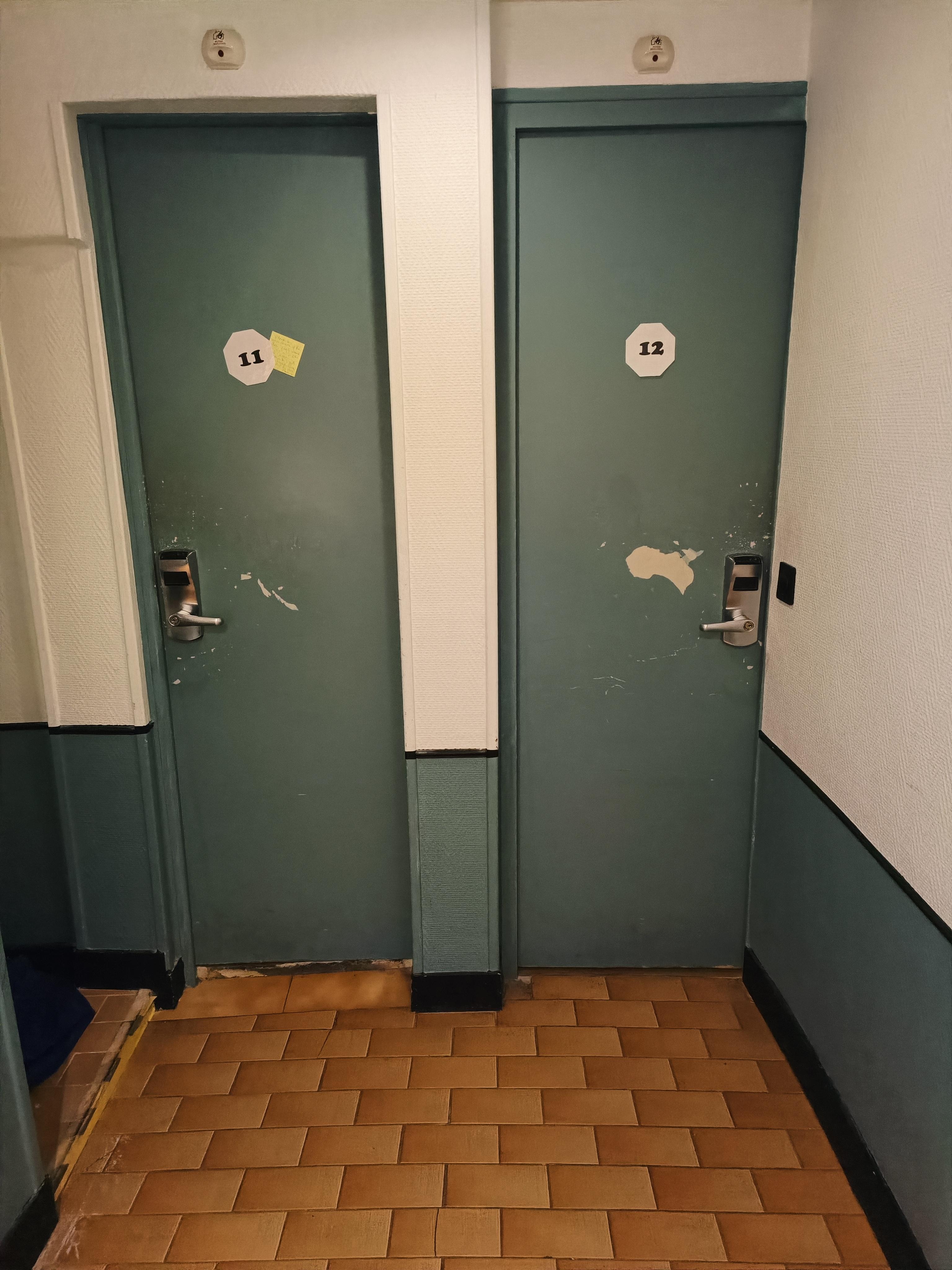 J'ai ajouté un mot pour respecter et rien à faire 