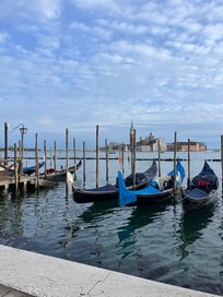 The hotel position has a very perfect location