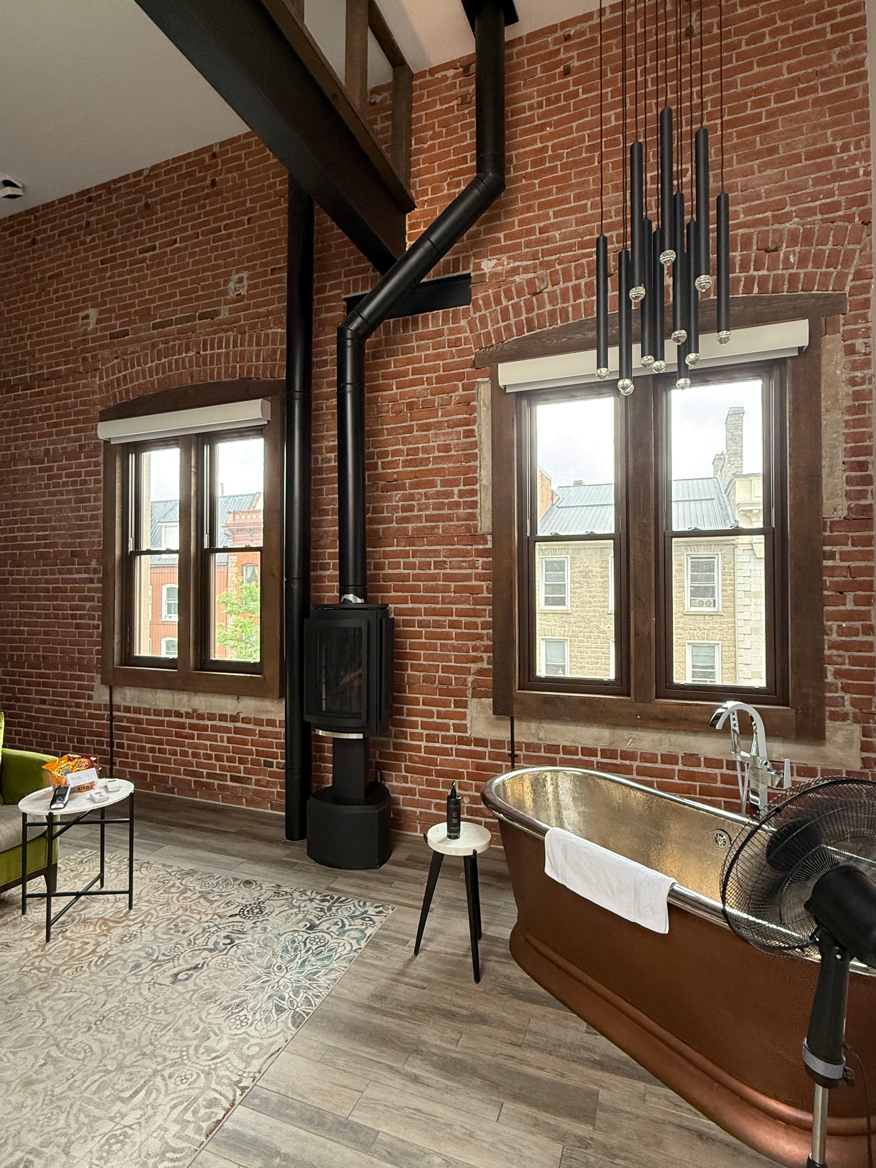Soaker tub and gas fireplace
