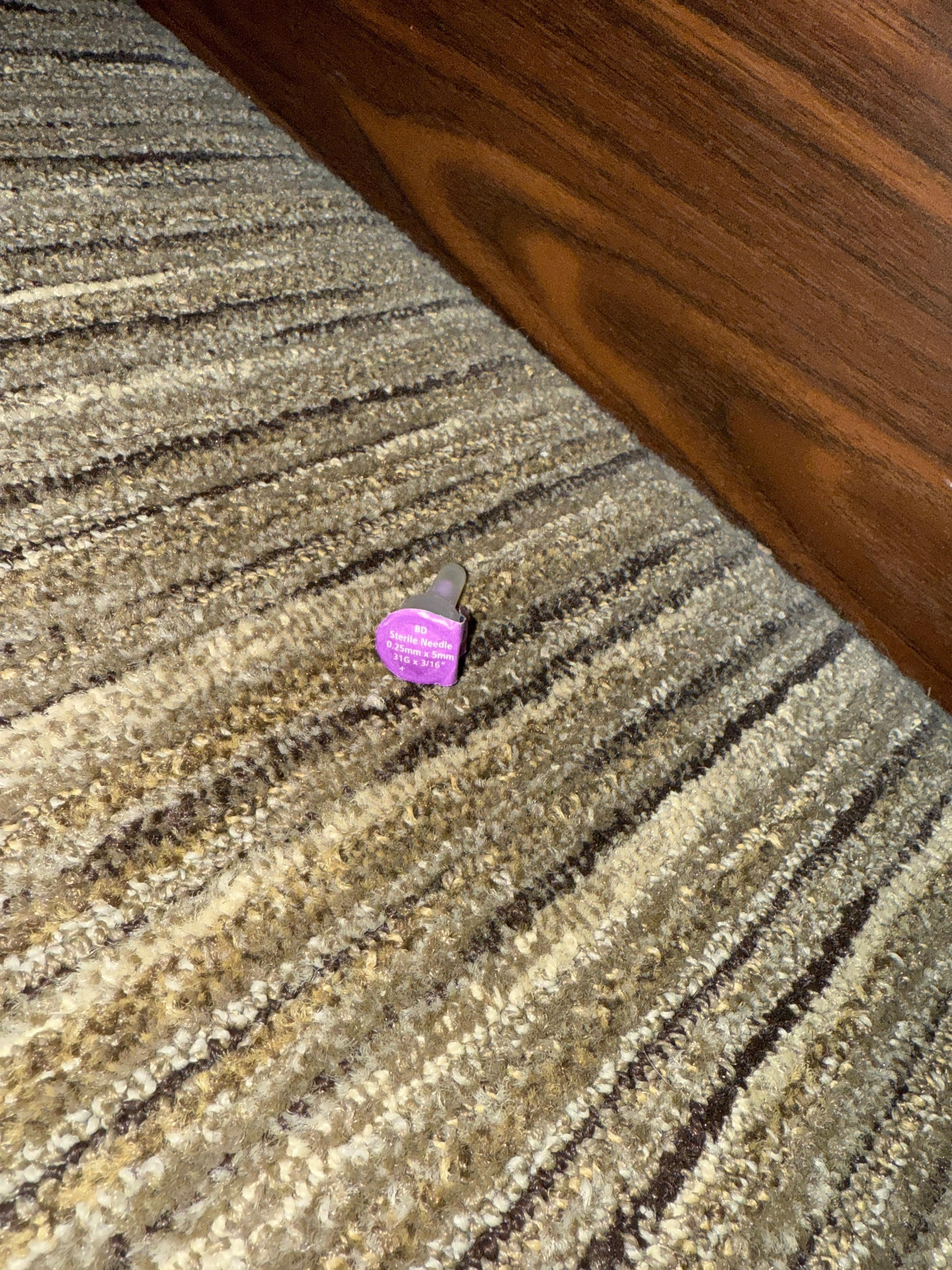 Found a needle I’m scared room was dirty 