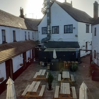 The room was overlooking the charming courtyard.