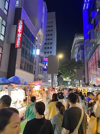 明洞の街
