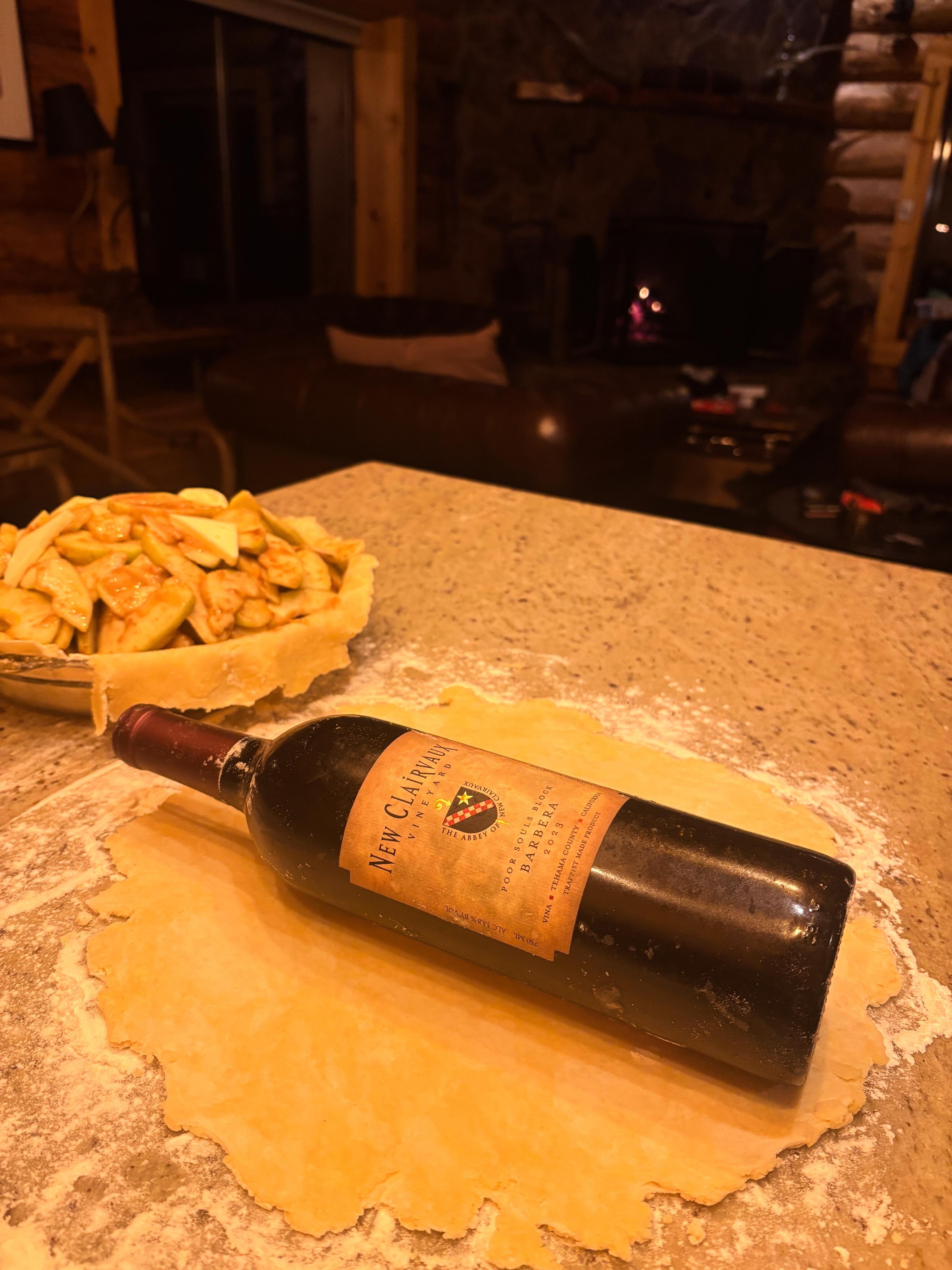 The only thing missing in the kitchen was a rolling pin for home made pie. But I found an easy fix for that:) 