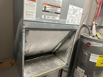 AC unit-- looks like it needs Freon.