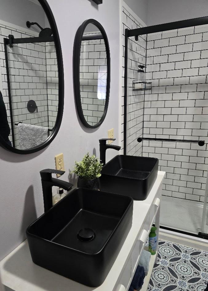 Wonderful bathroom with all we needed including a great shower