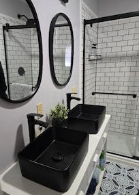 Wonderful bathroom with all we needed including a great shower