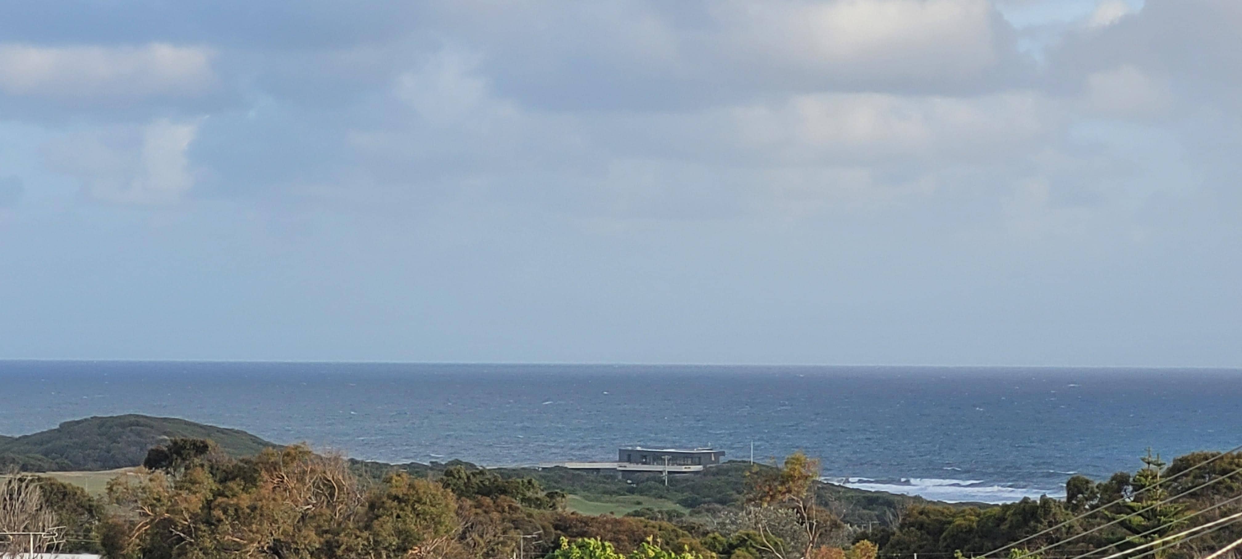 Gorgeous ocean view from the front balcony.