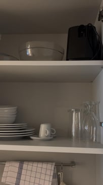 verre , assiette, bol , verre a vin et ustensile