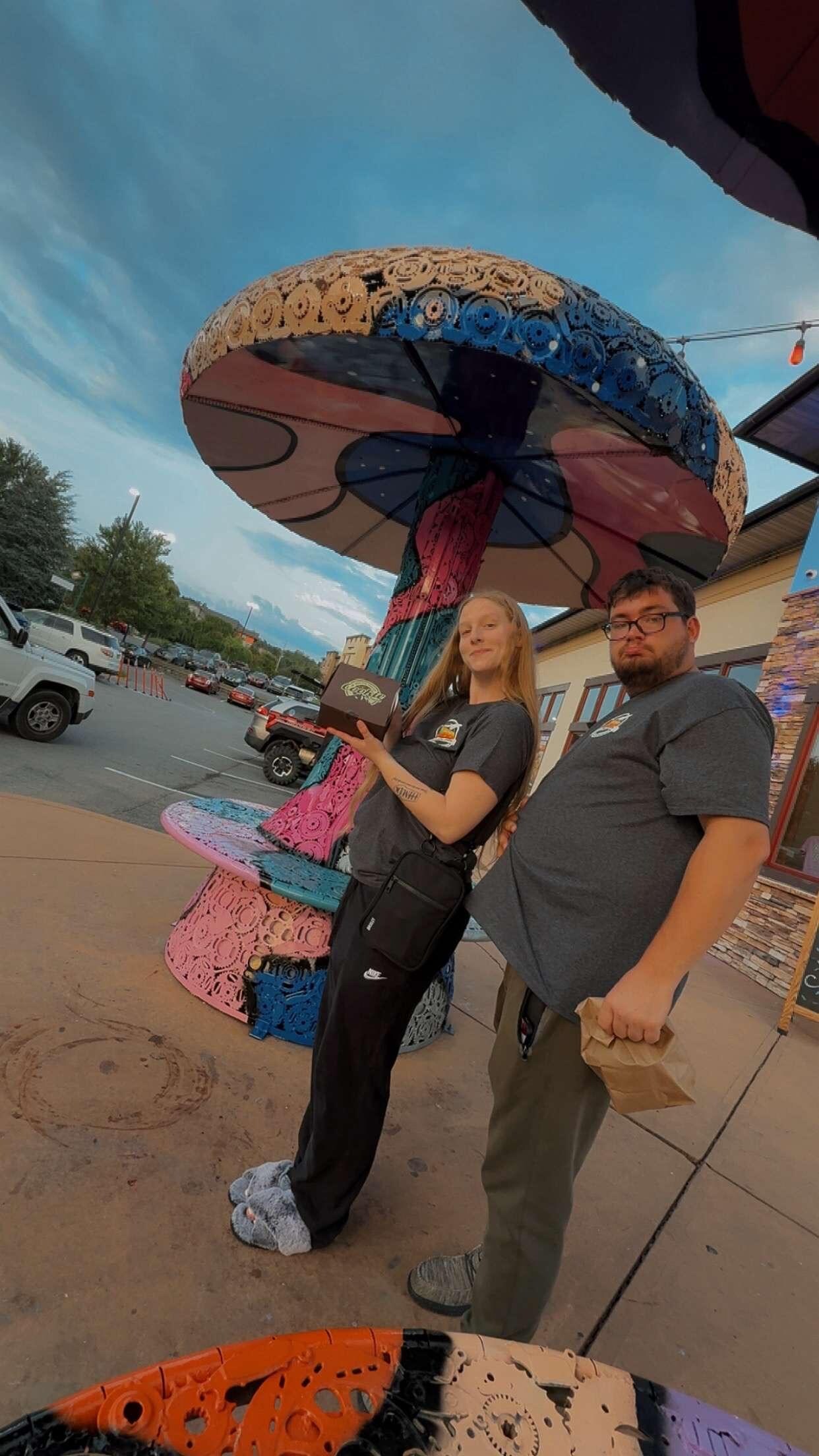 MOONSHINE ICE CREAM AND COOKIES MUSHROOM SEATS