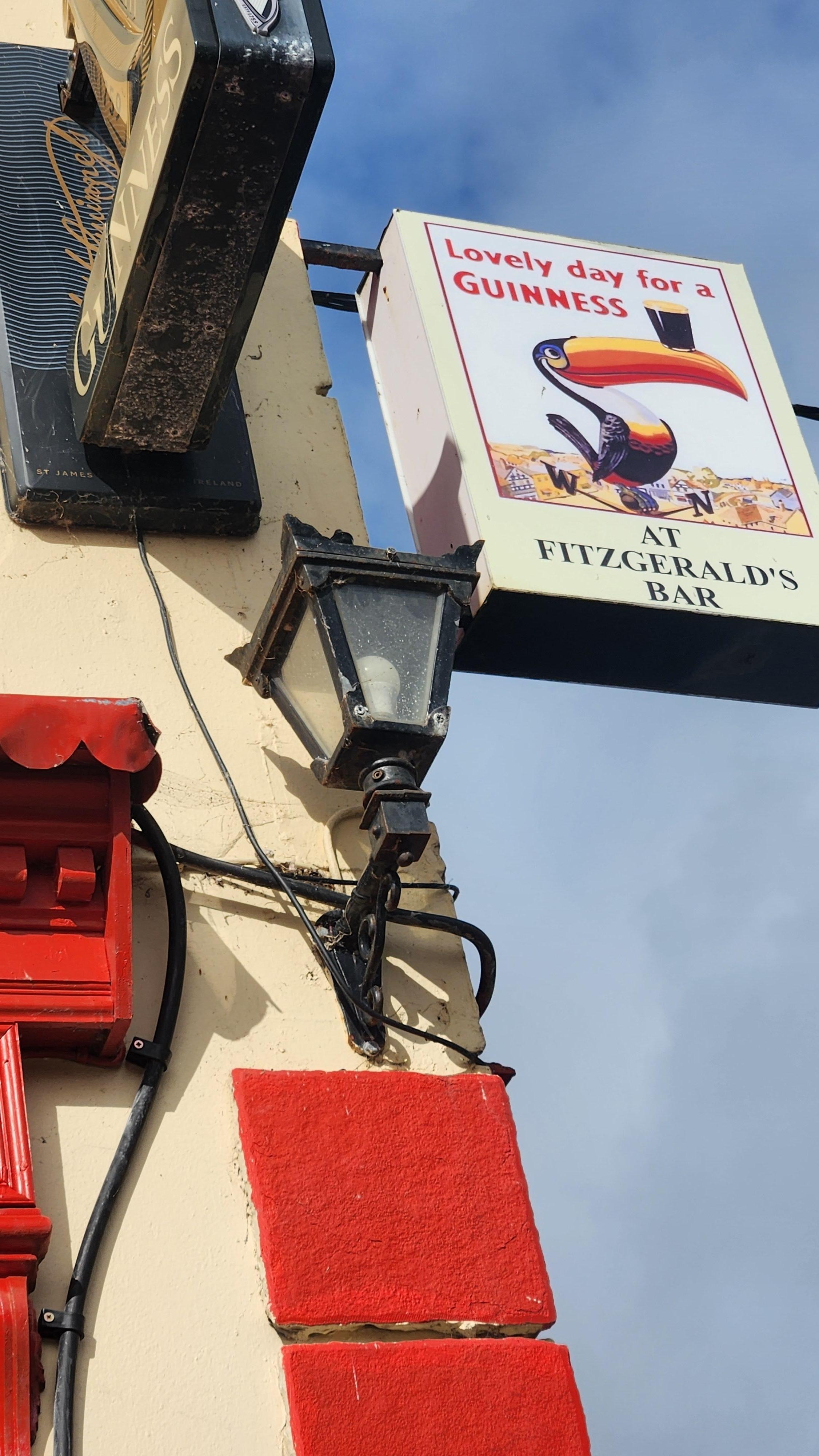 A local pub 3 minutes from the cottage!