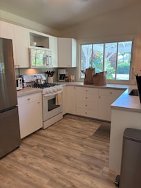 Great kitchen, very open concept.