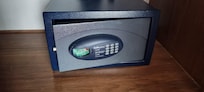 Kaputter Safe