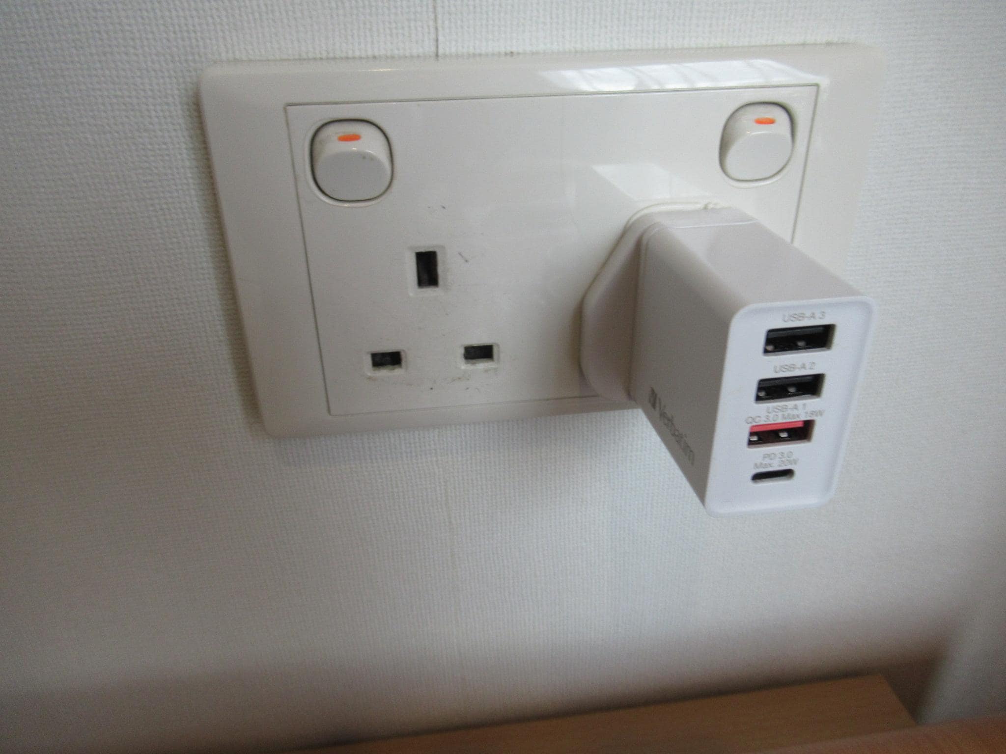 USB電源があり、スマホの充電に便利