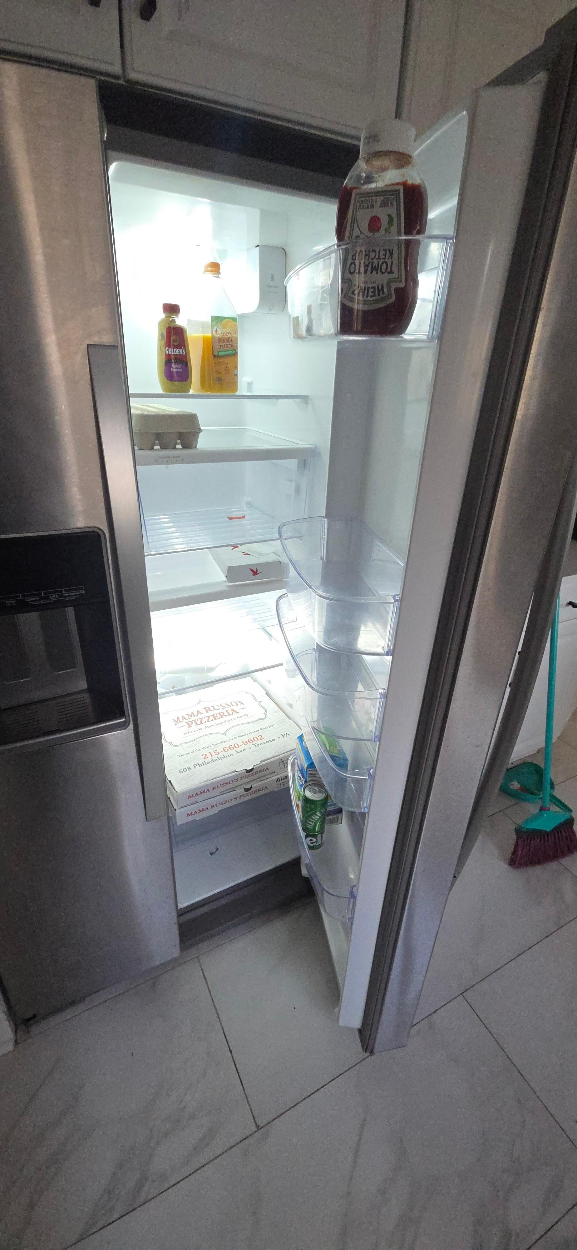Food and beverages left in the refrigerator. The owner didn't remove. 