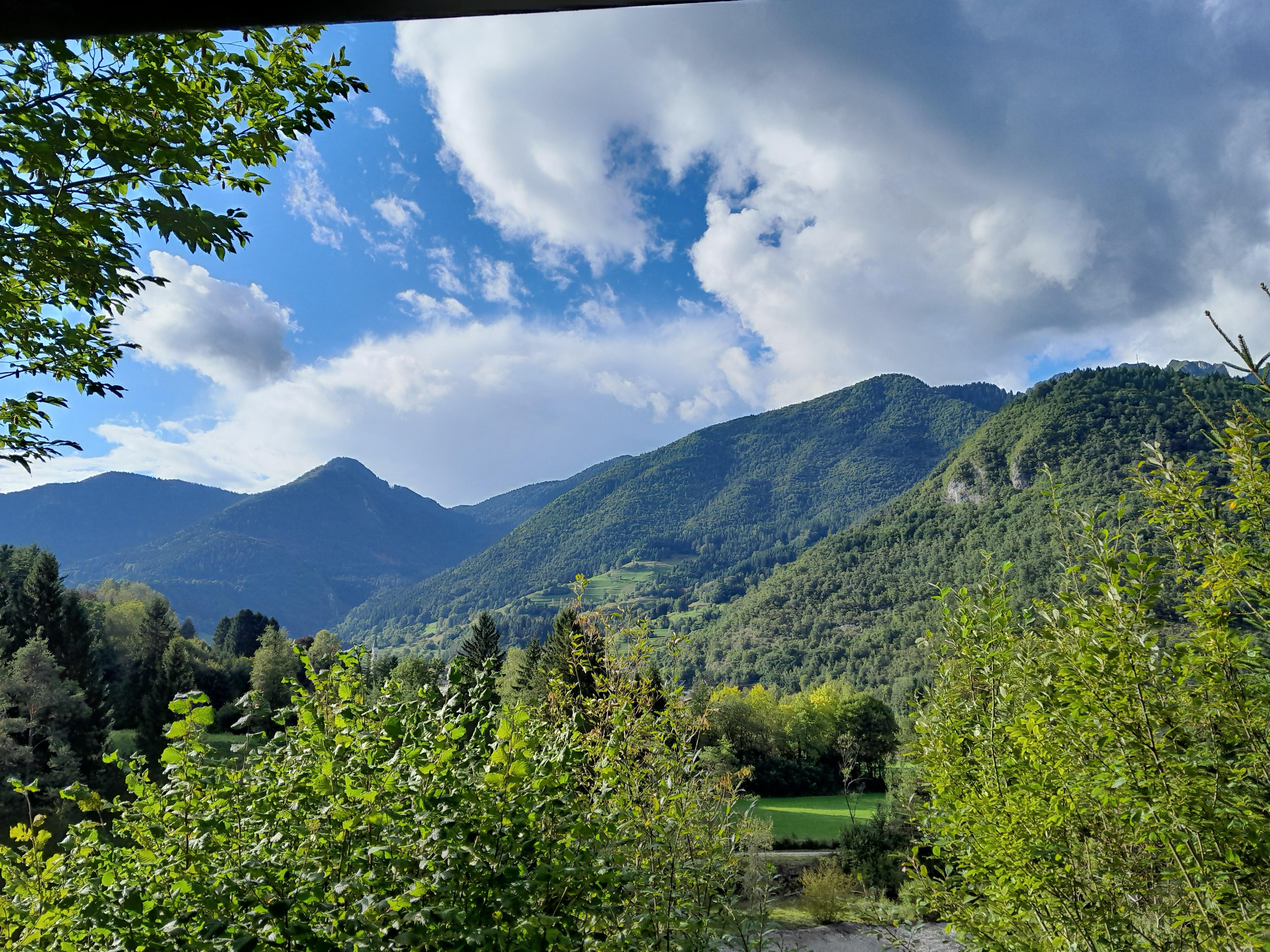 Uitzicht vanaf het terras naar achteren