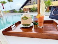 Pool relax
