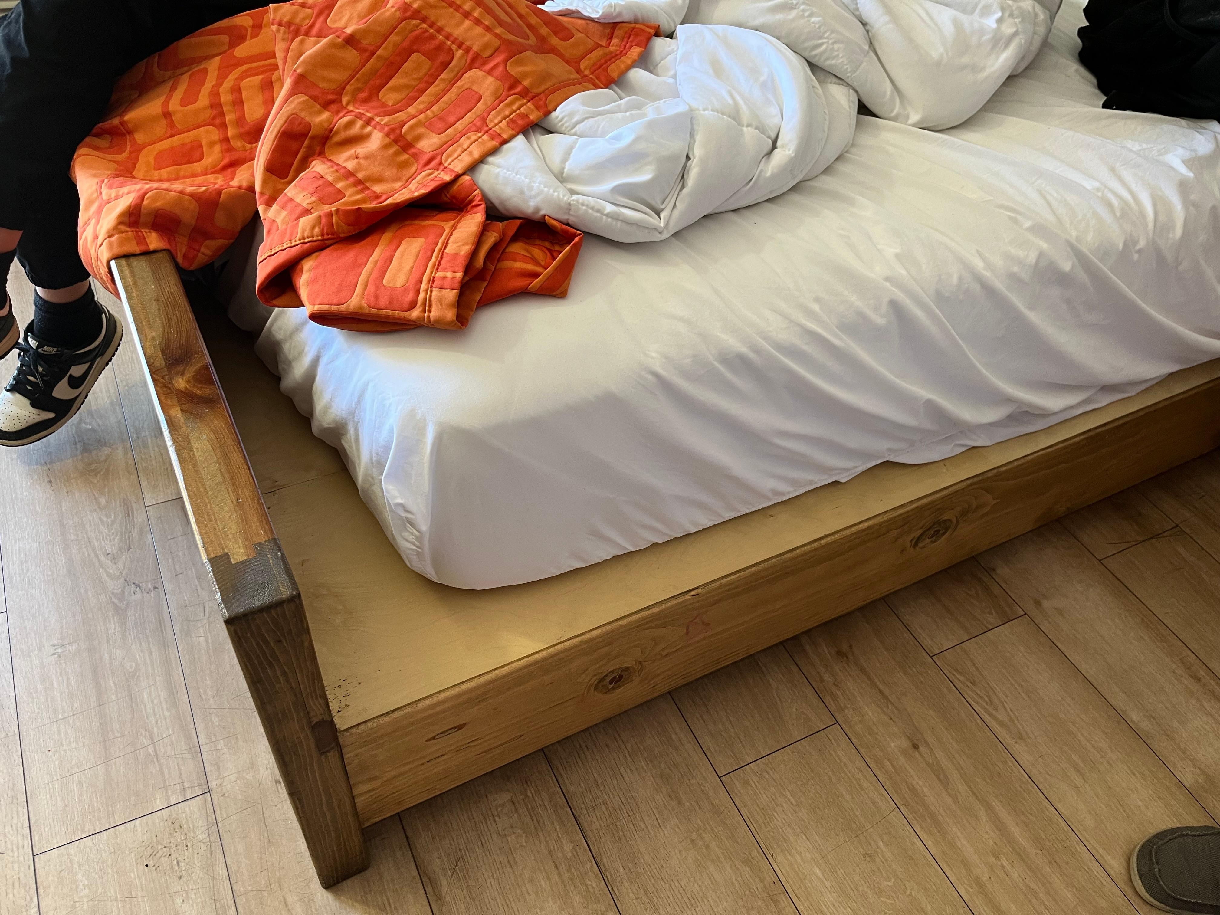 Should be a queen mattress it’s only a double.