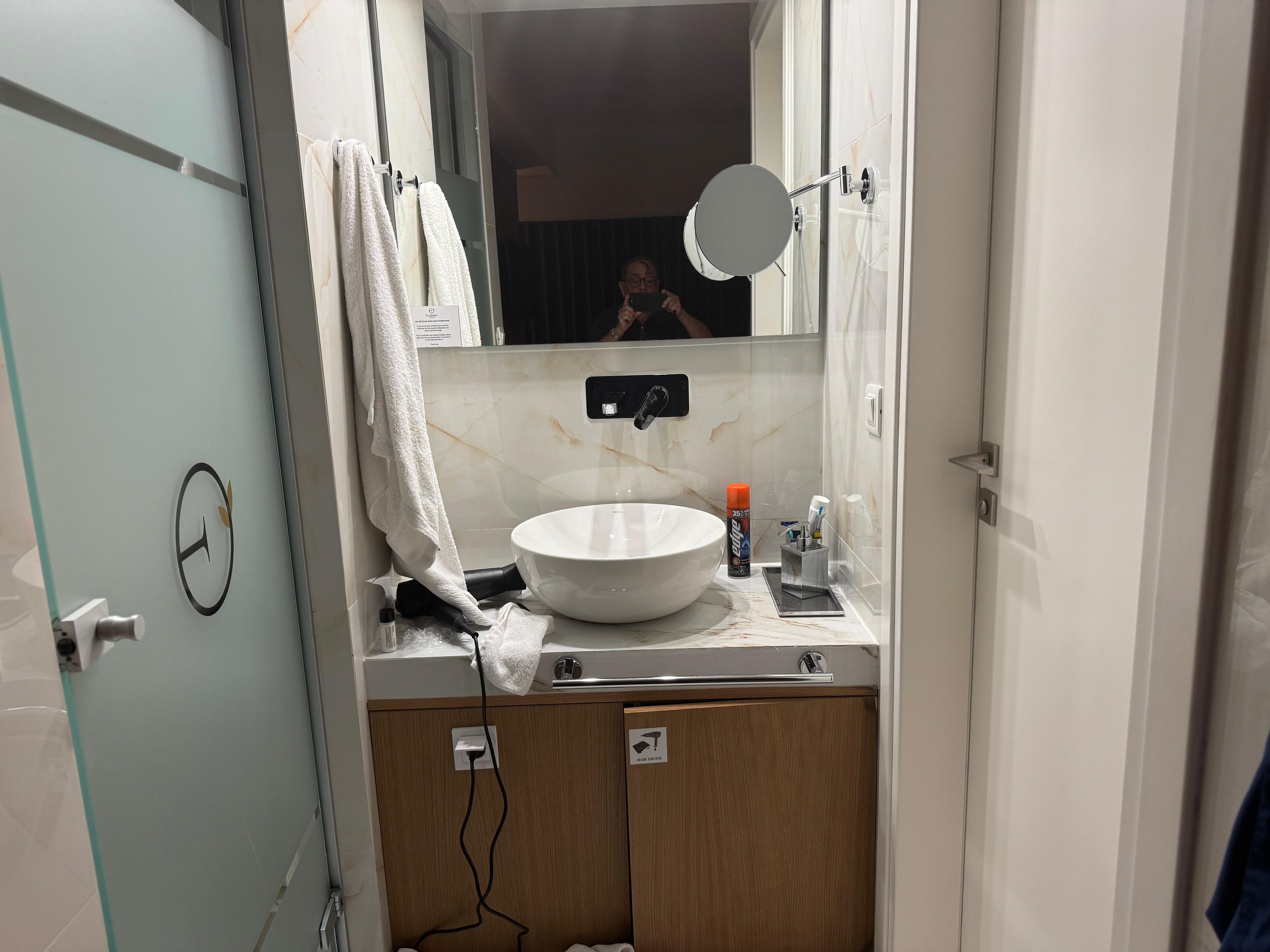 Sink with shower left toilet right