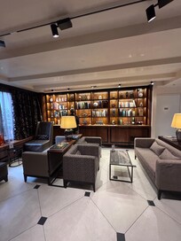 The amazing bar area