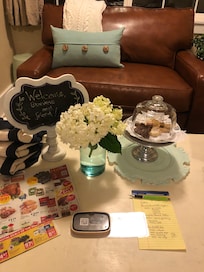 Adorable welcome đ„°