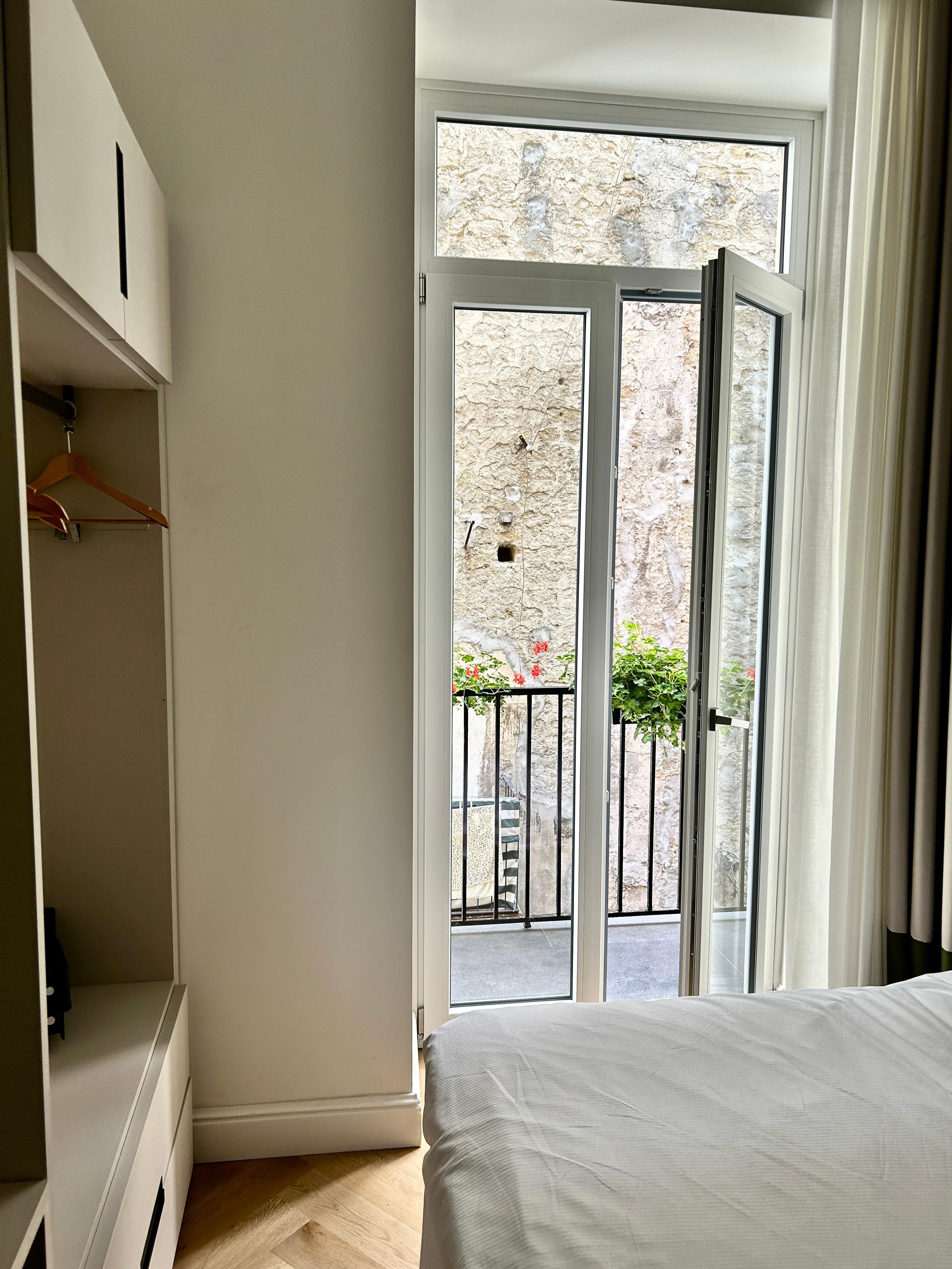 Single room