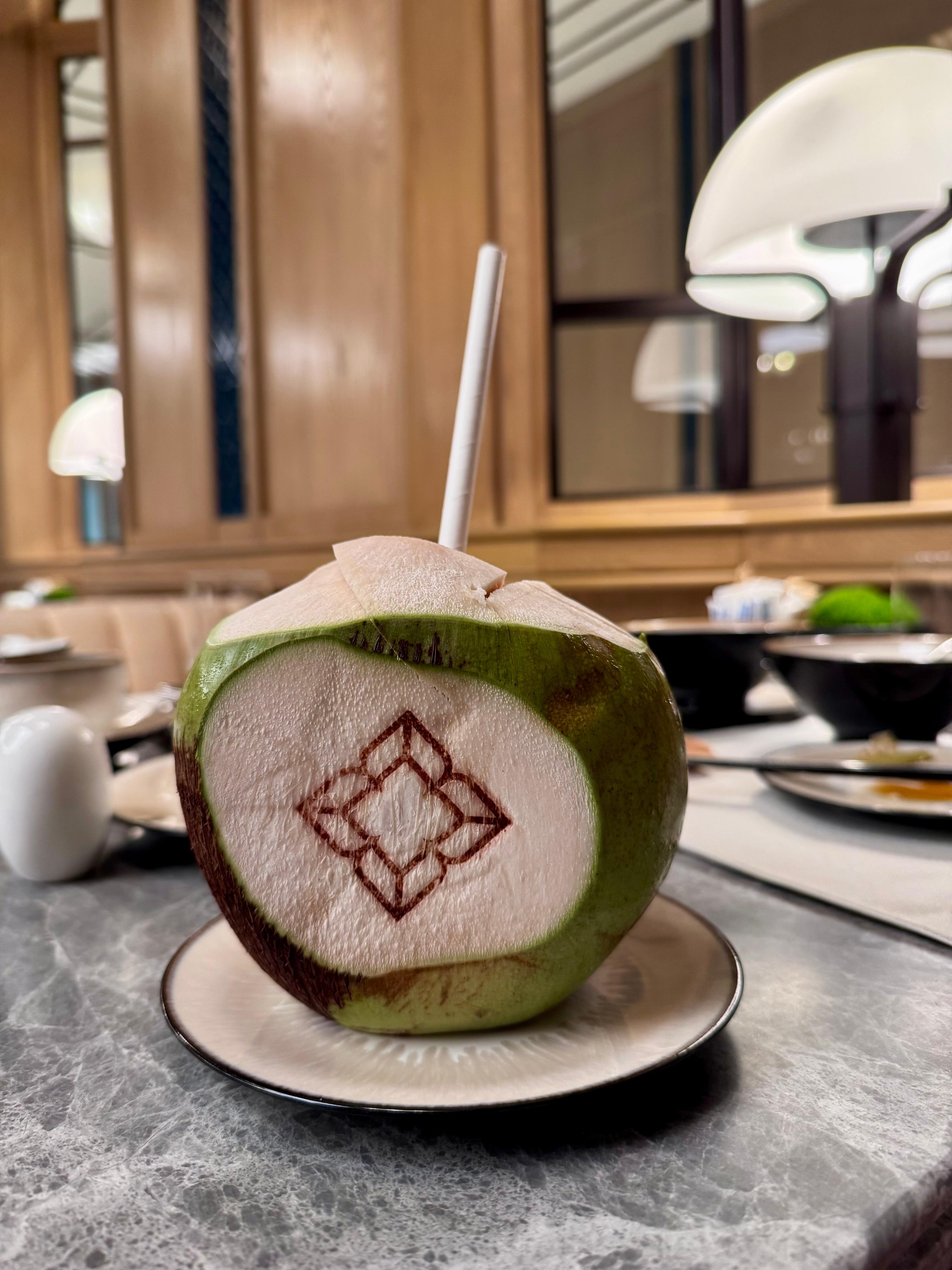 朝食