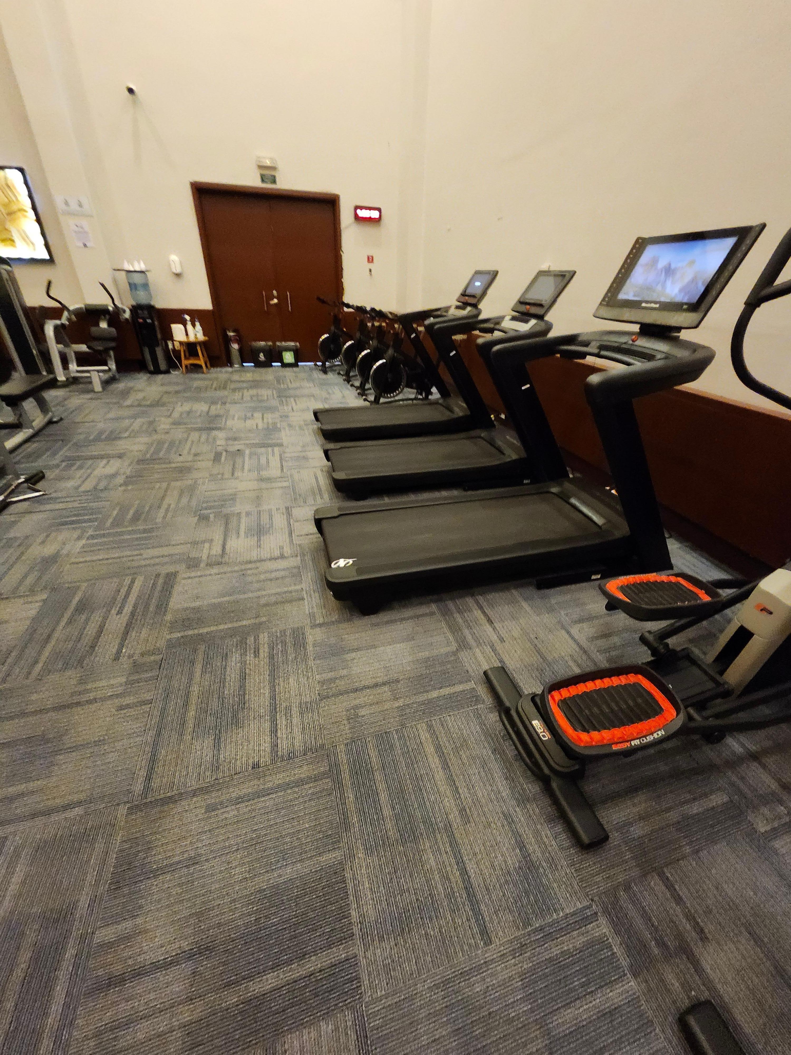 The actual gym (not like in the pictures at all!)