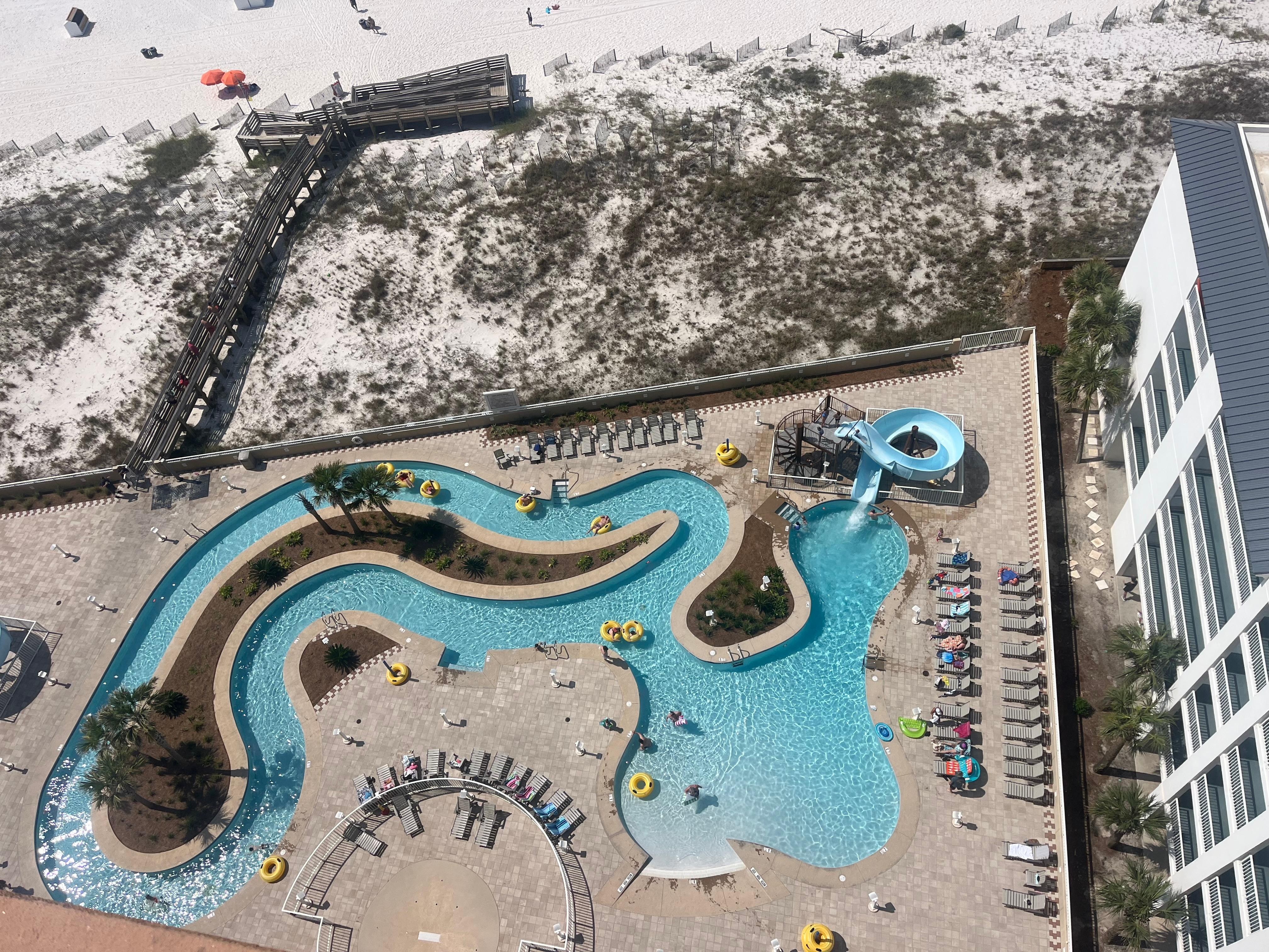 Pool/lazy river