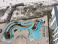 Pool/lazy river
