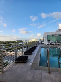 Rooftop Pool in the day