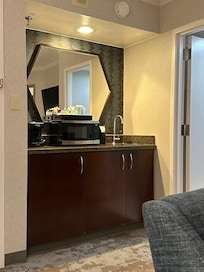 Refrigerator/ coffee bar