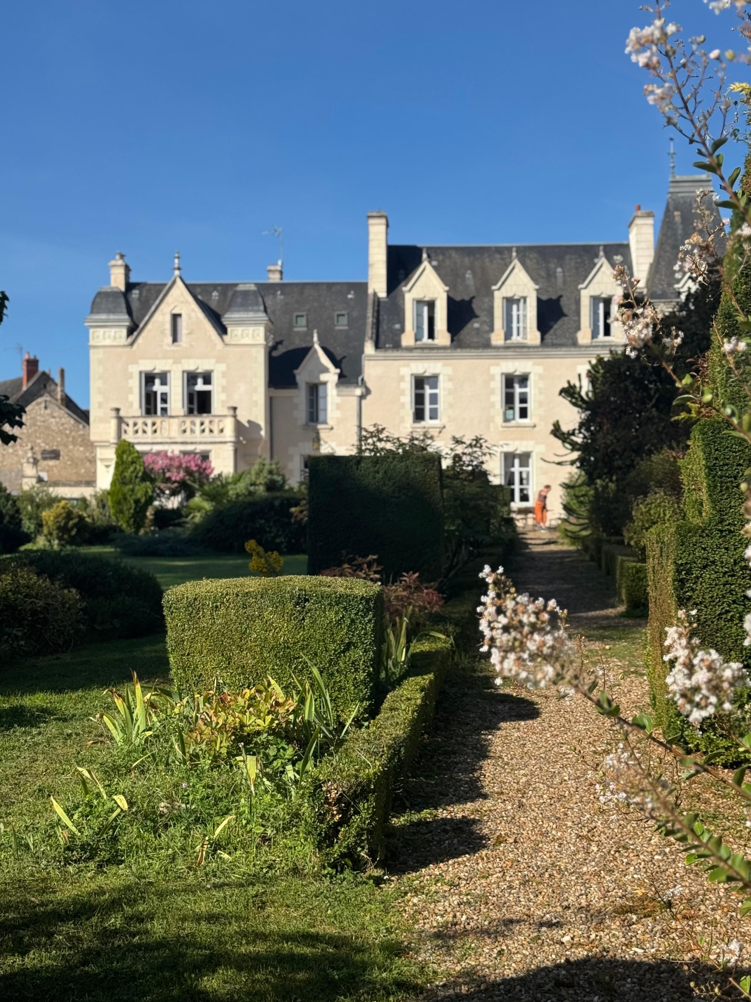 Such a beautiful relaxing house and garden. Highly recommend a visit?