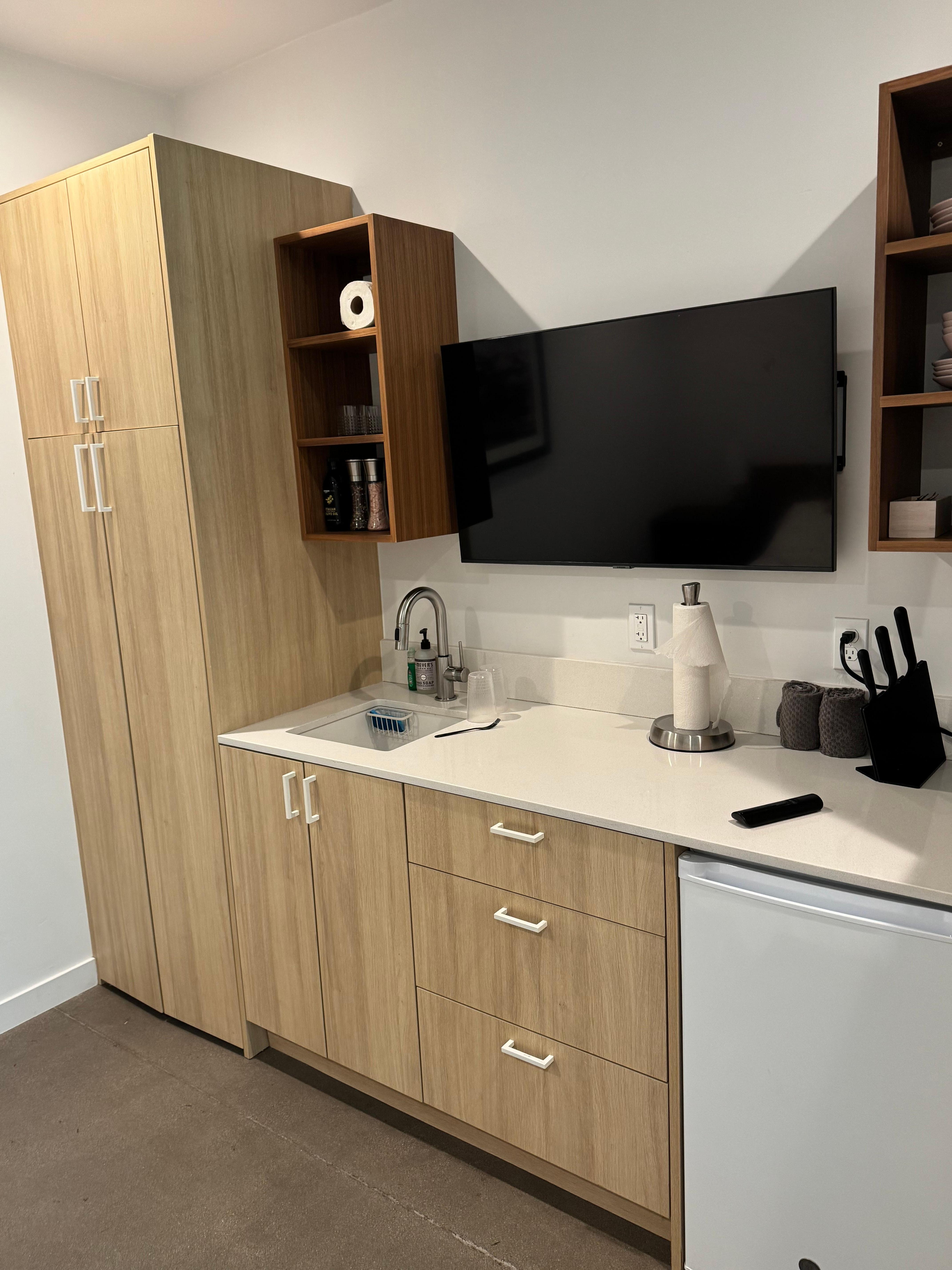 Not cleaned when we arrived. Do we left 