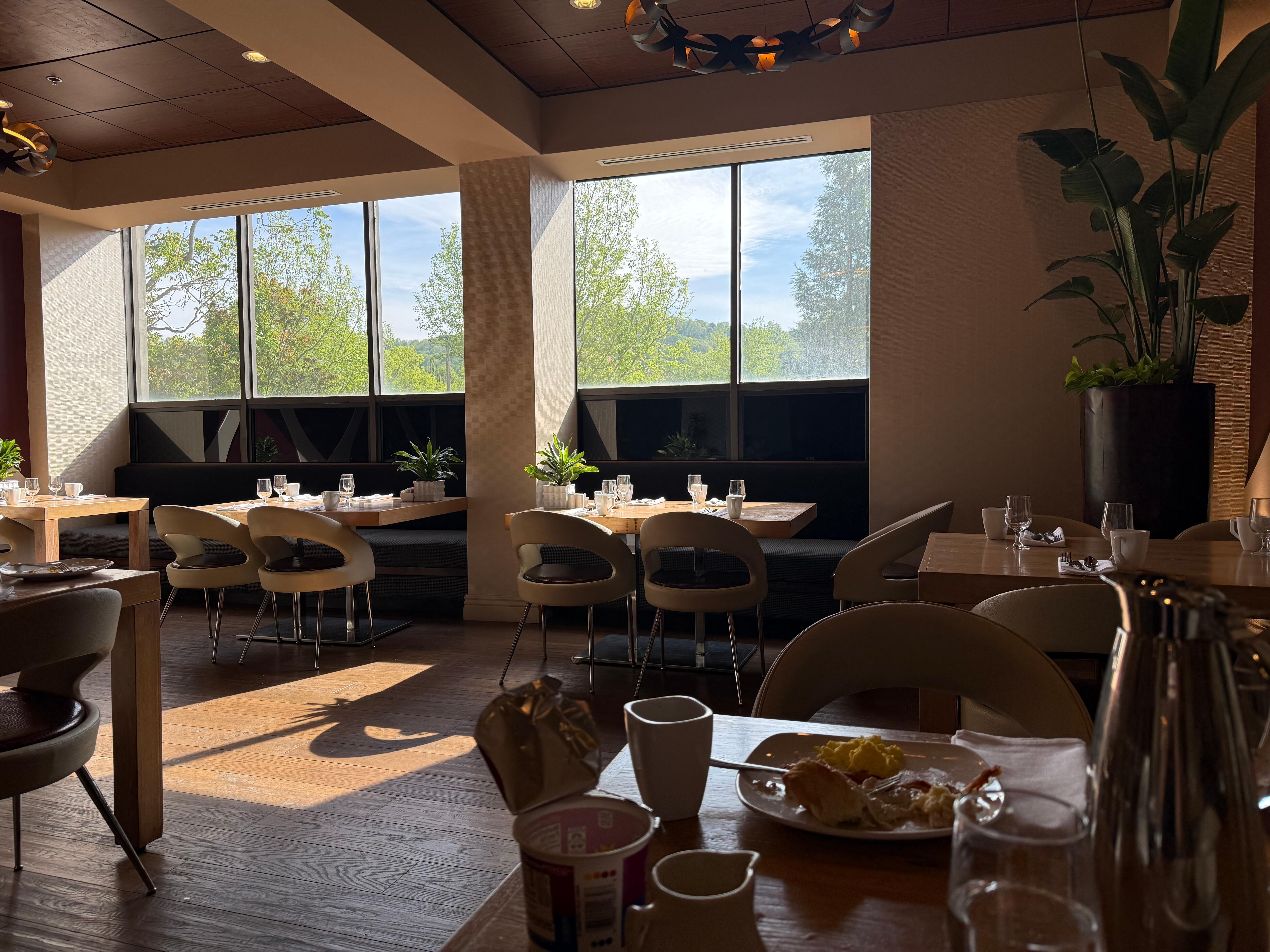 Breakfast room