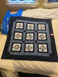 Hand-quilted Amish wall-quilt