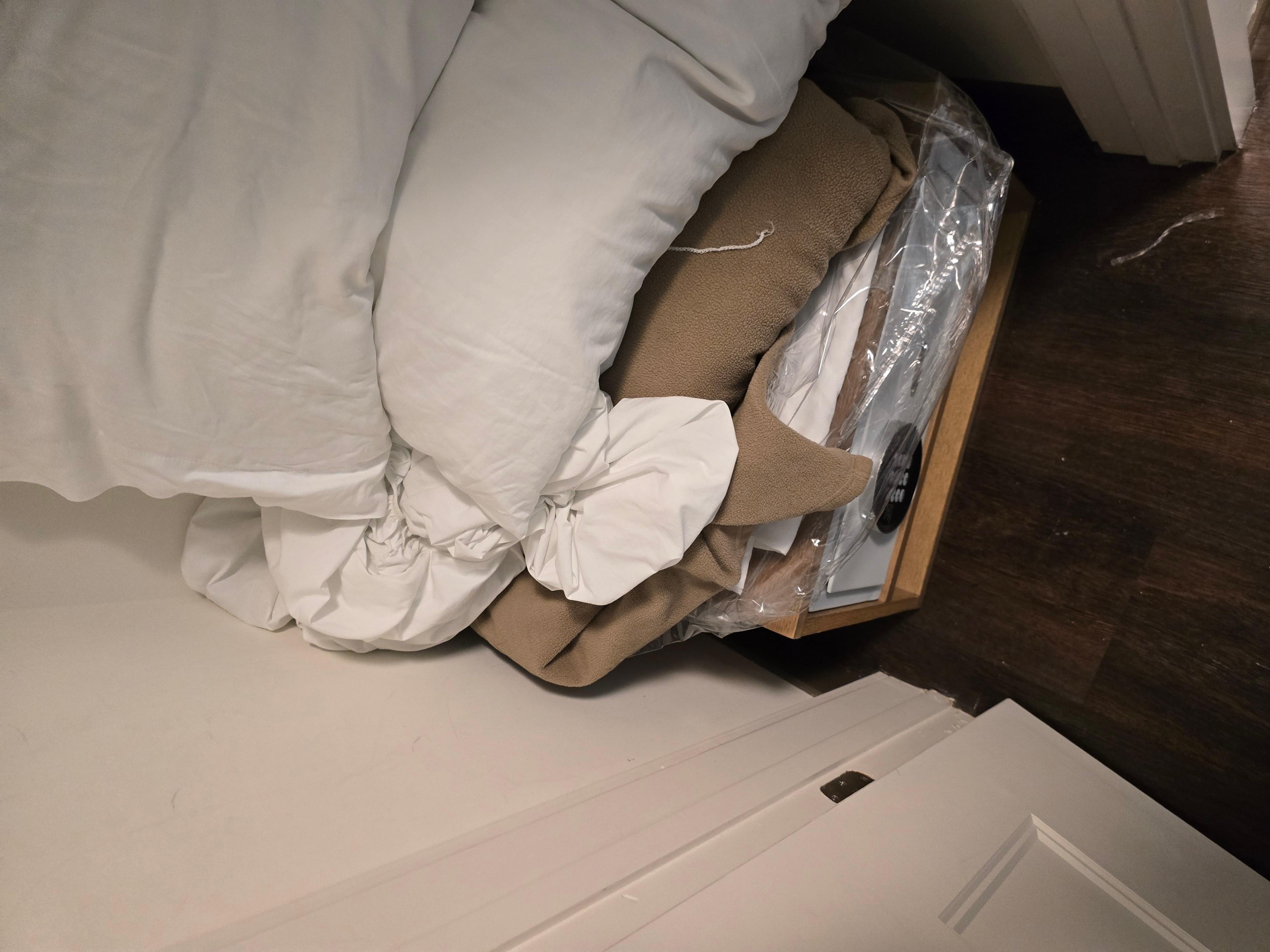 This was used and dirty bedding in the closet right after we checked in